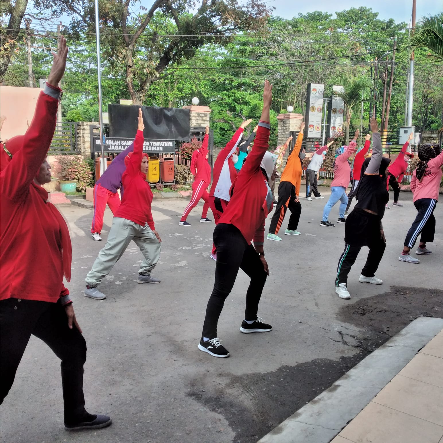 Senam Kesegaran Jasmani Kecamatan Medan Sunggal